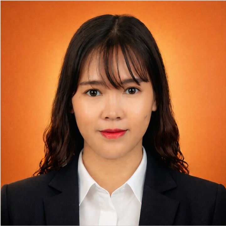 Nikki Genio, Social Media at Custom Grad Tassels