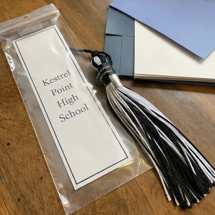 Promotional custom graduation tassels with company logo